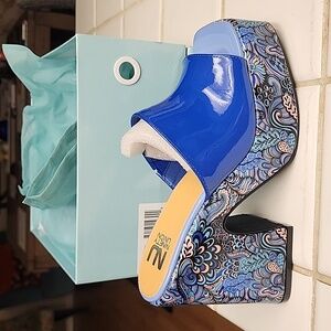 Ninety union platform sandals